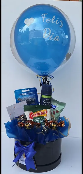 Caja de regalo para caballero con globo